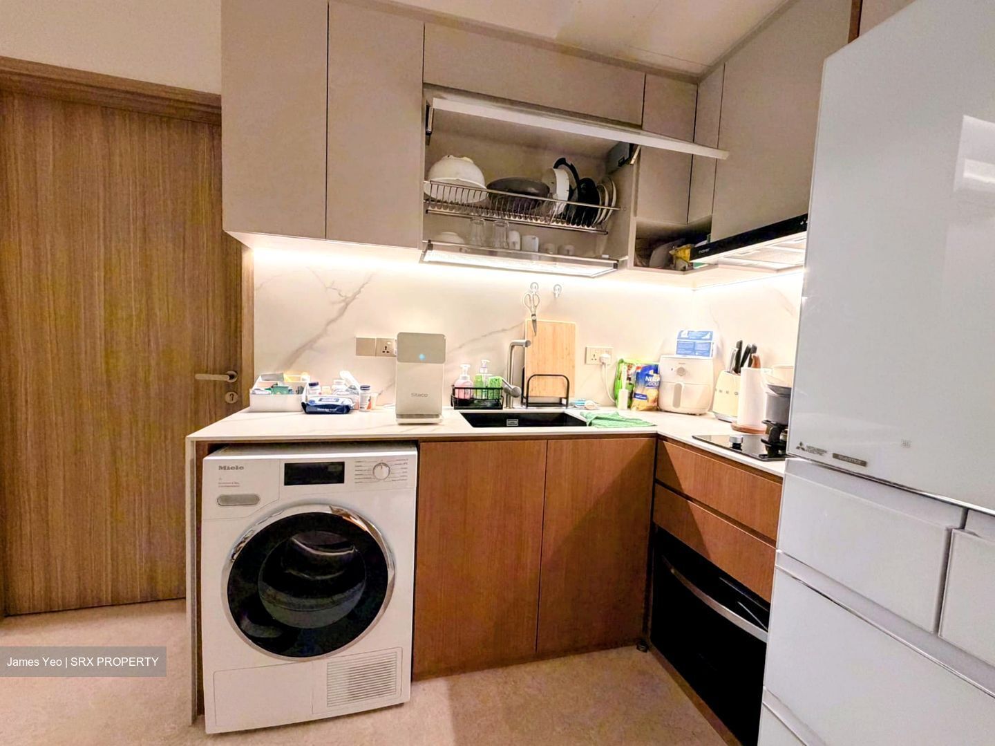 Flamingo Valley (D15), Condominium #560102971